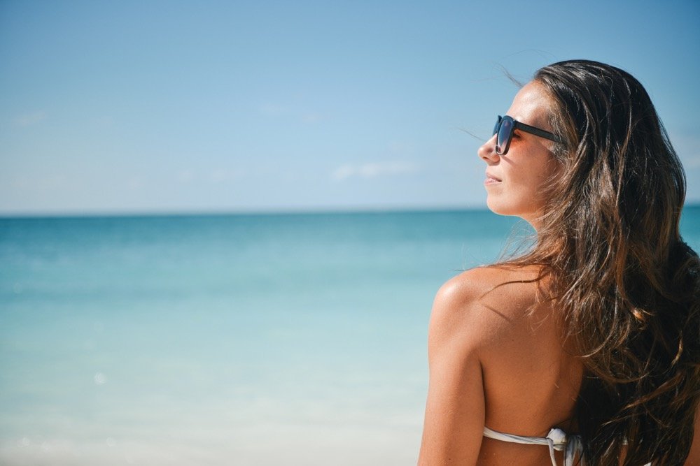 Is Wearing Cheap Sunglasses Dangerous for Your Eyes?