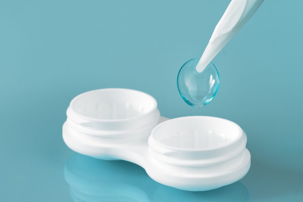 Contact lenses solution